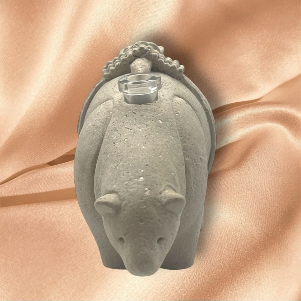 Stoneglow Zuni Bear Oil Lamp 4 hour burn NIB - Picture 3 of 16